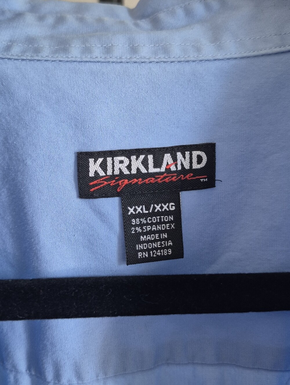 Kirkland Signature Women's Sky Blue Casual Button-Down Shirt - Picture 4 of 5